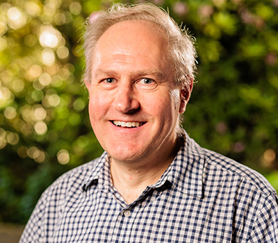 headshot of Matthew Goslin