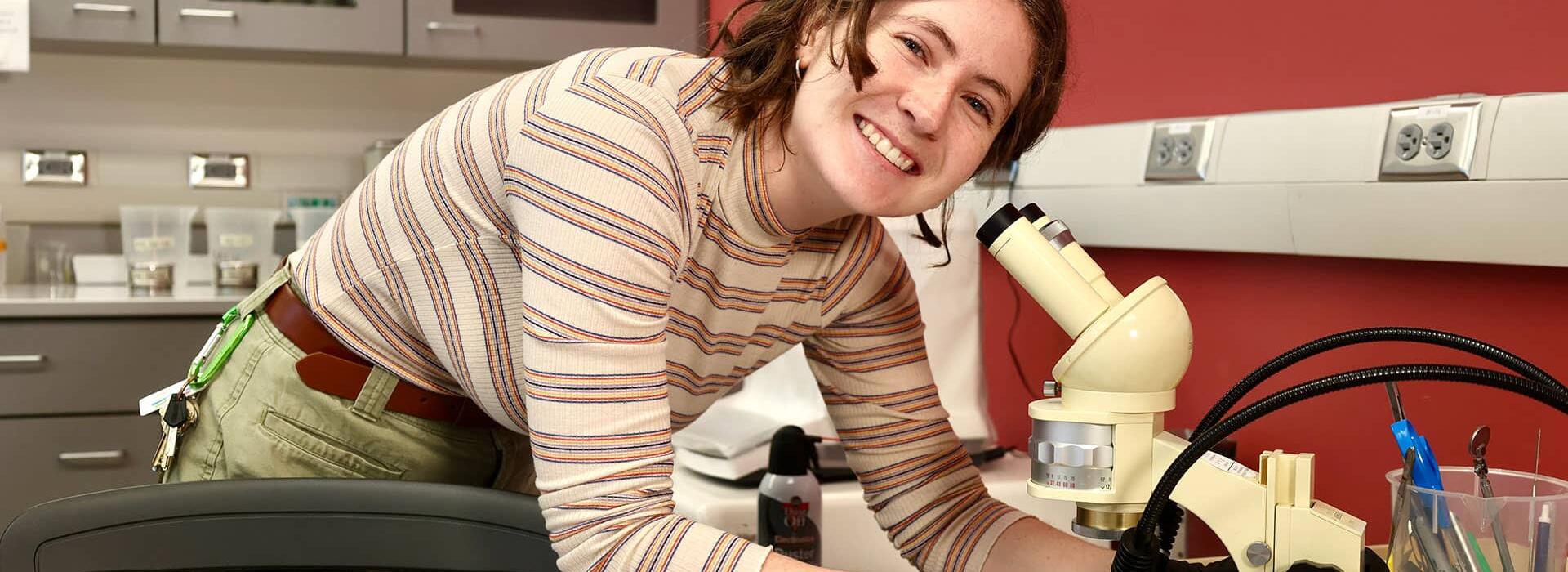 Cadence operating a microscope