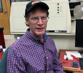 headshot of Andy Ross