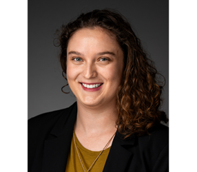 headshot of Caroline Edmonds