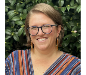 headshot of Anna Bentley